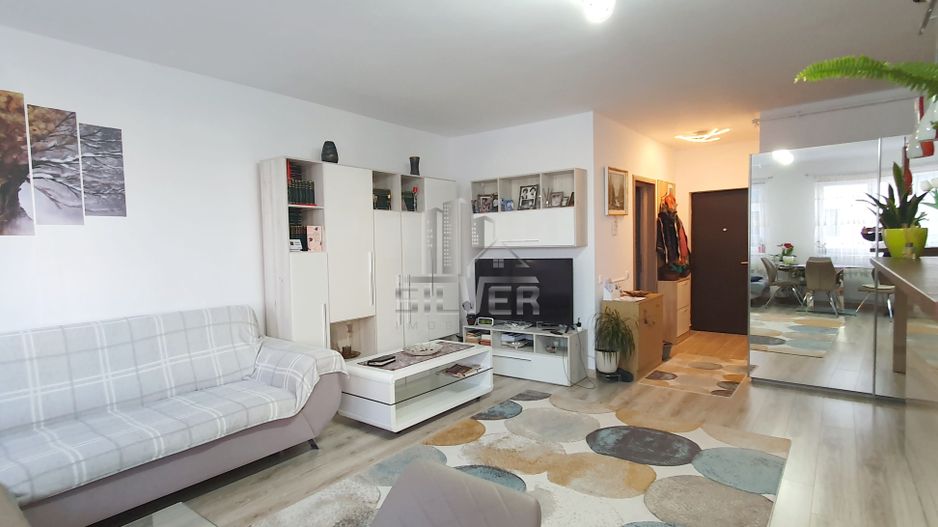 Apartament cu 2 camere si parcare exterioara, zona BMW! - Poză 1