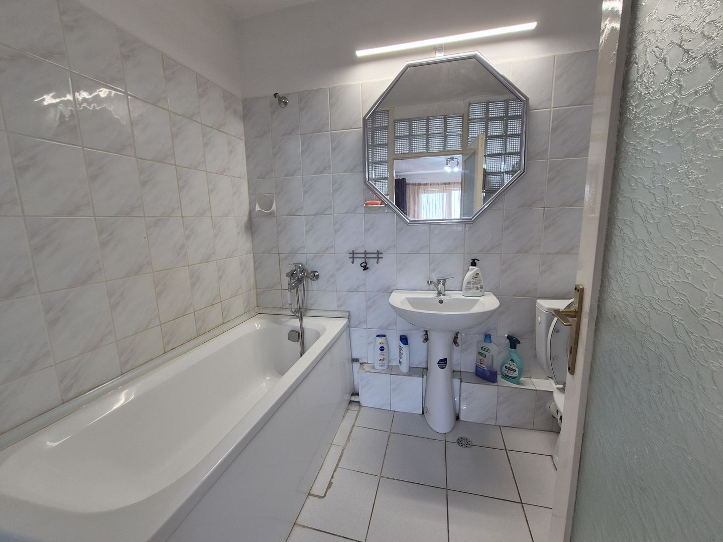 Apartament cu 2 camere - Aparatorii Patriei - Poză 6