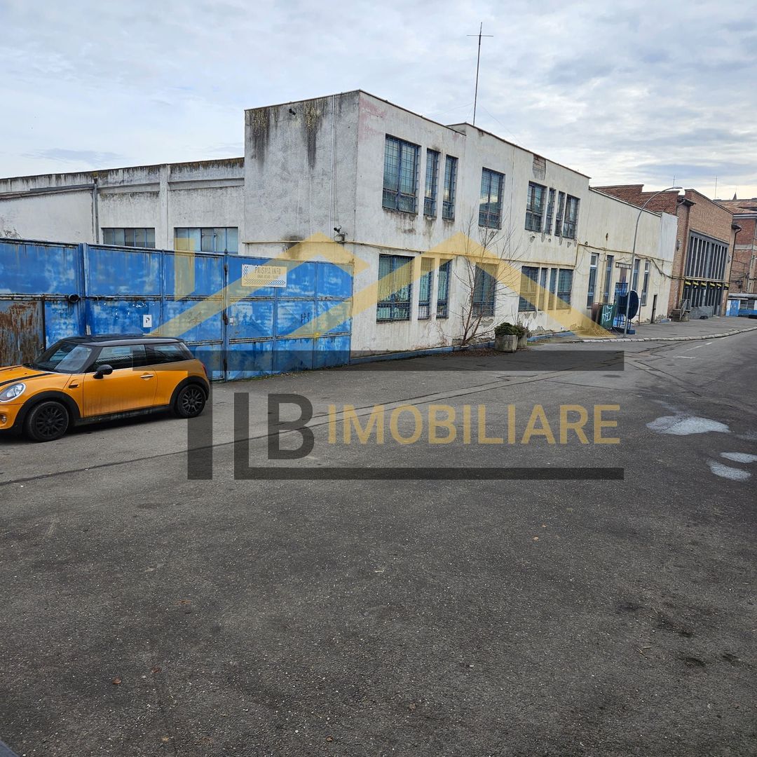 Spatiu de inchiriat, 900mp, Zonă Semi-Centrala, sală de sport/depozit/hală - Poză 1