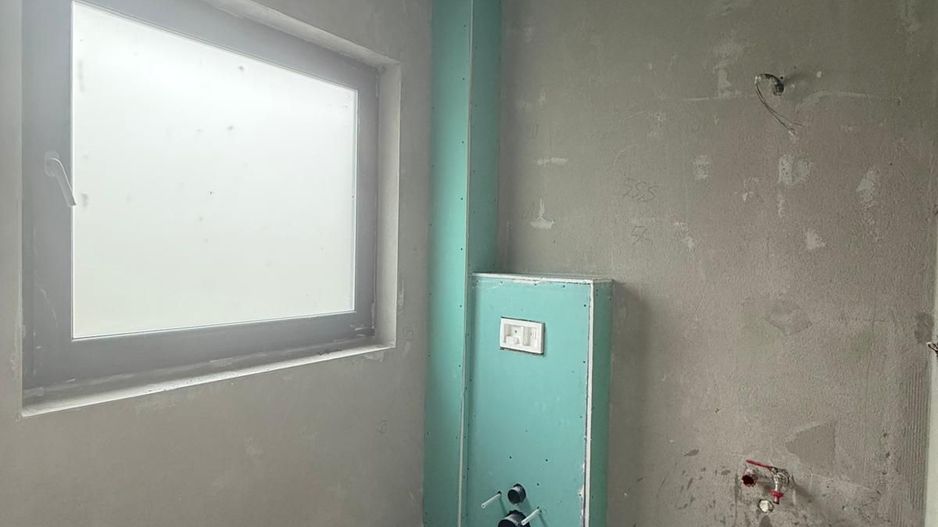 Duplex 4 dormitoare - zona linistita - Dumbravita - Poză 12