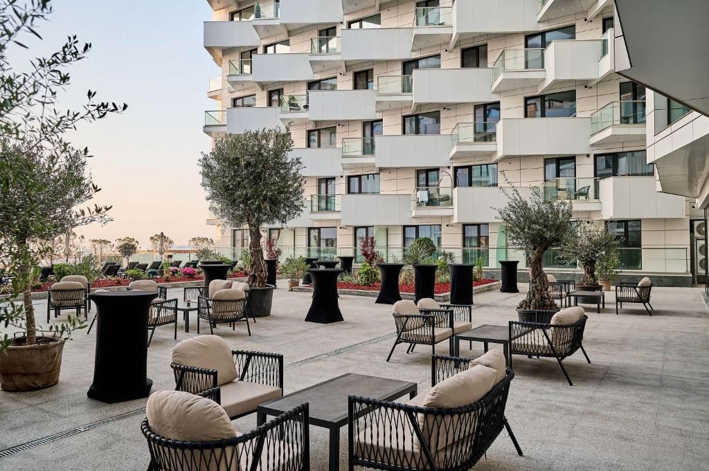 2 camere în Alezzi Infinity cu suprafață generoasă  si vedere la mare - Poză 10
