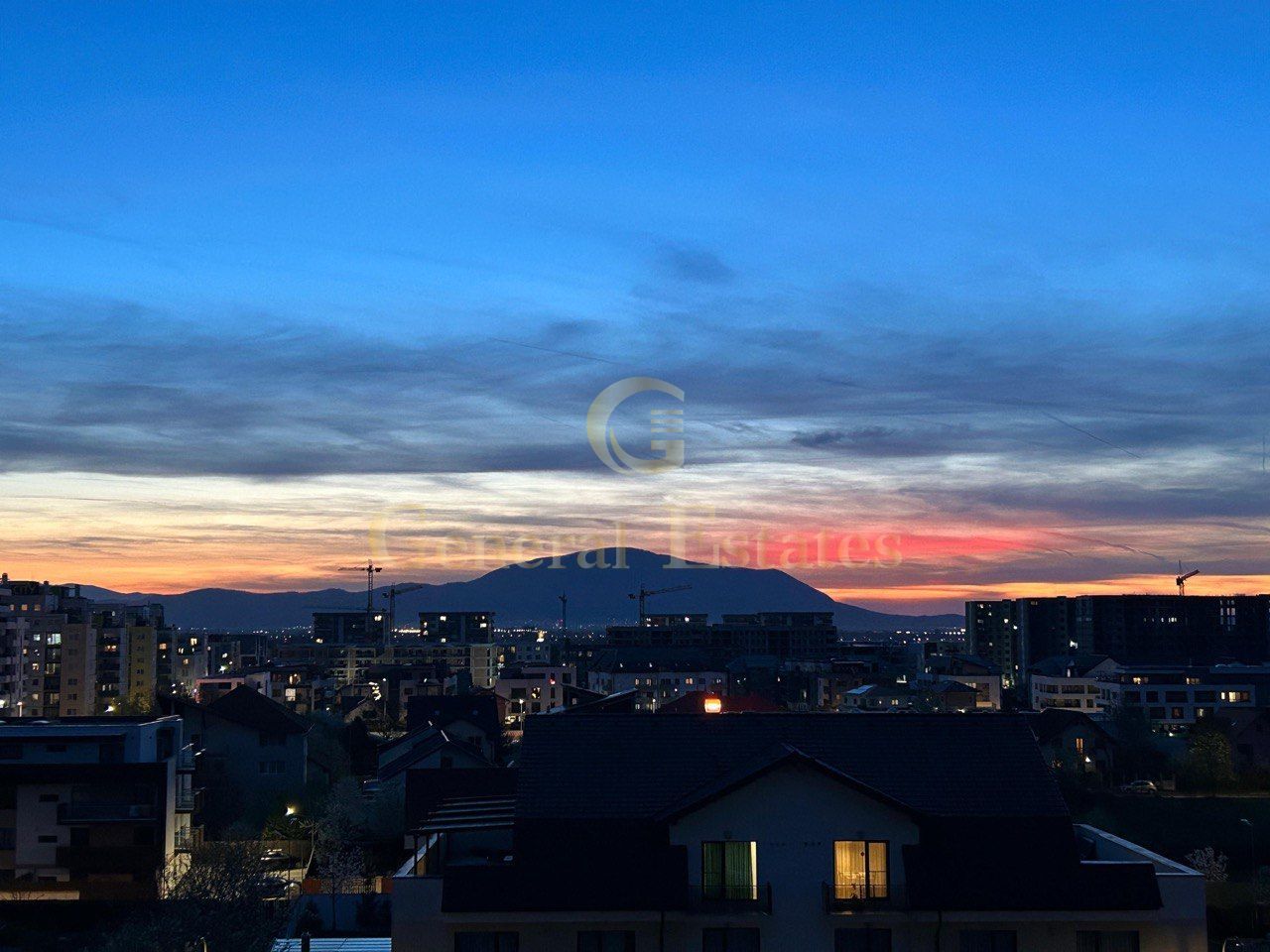 Apartament de vanzare3 camere in apripiere de Coresi - Poză 20