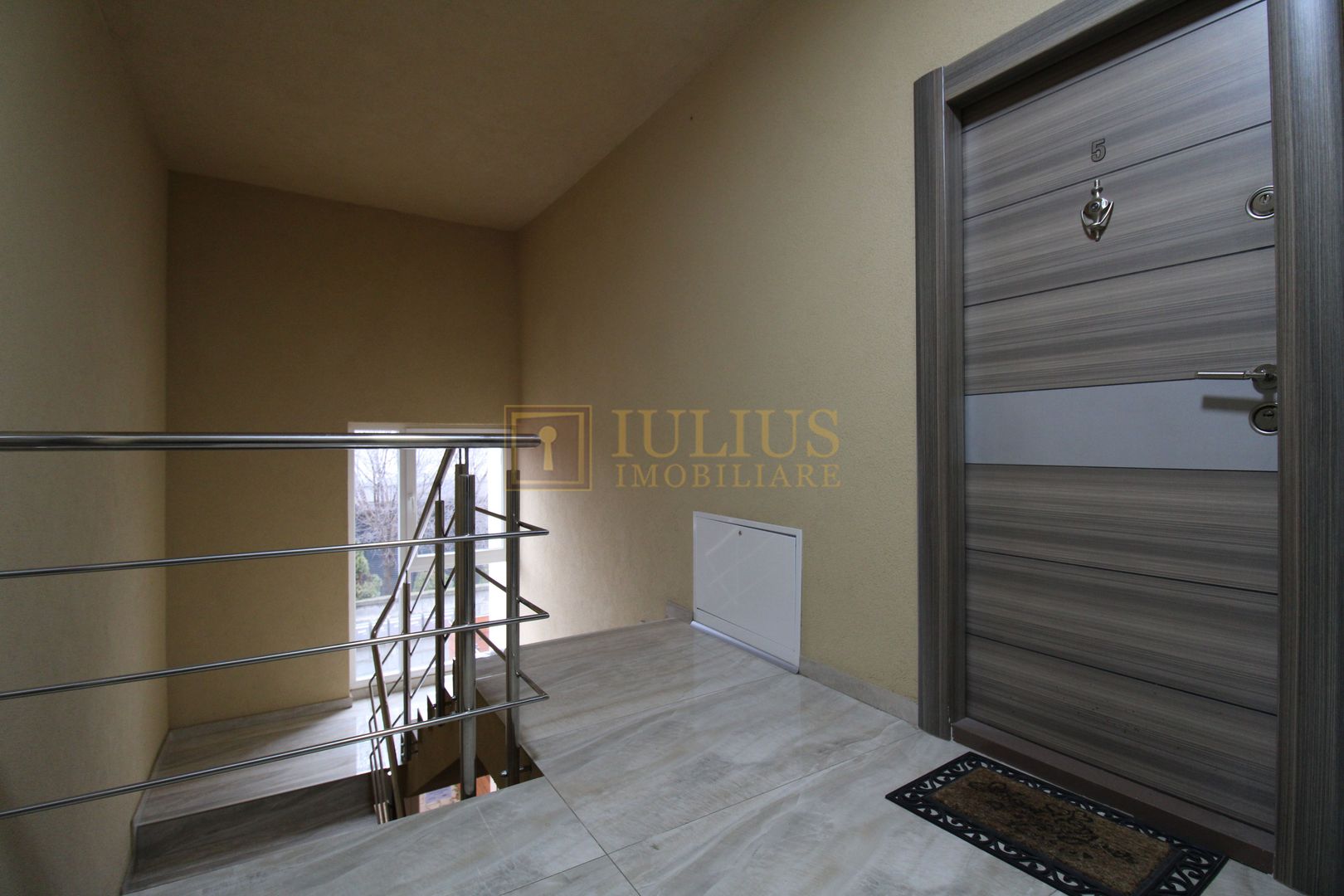 3 camere, balcon spatioas, 1 loc de parcare. Str Rozelor/Dumbravita. - Poză 21