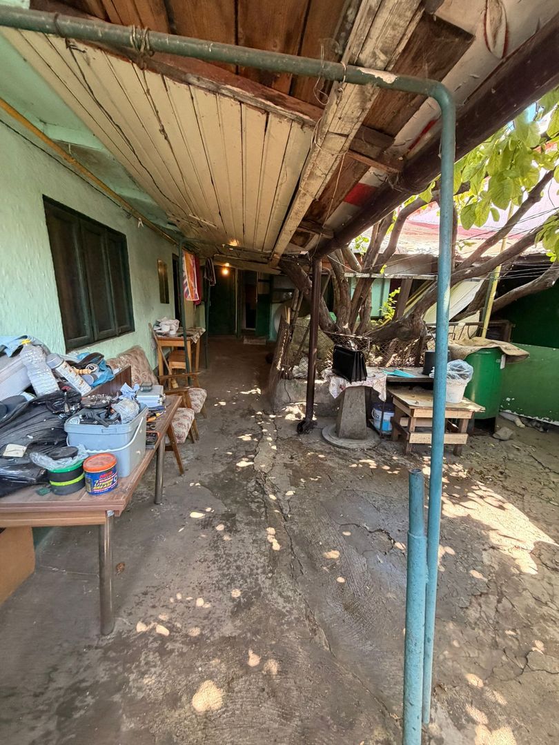URGENT!, CASA LA PRET DE APARTAMENT, singur curte,, NEGOCIABIL - Poză 3