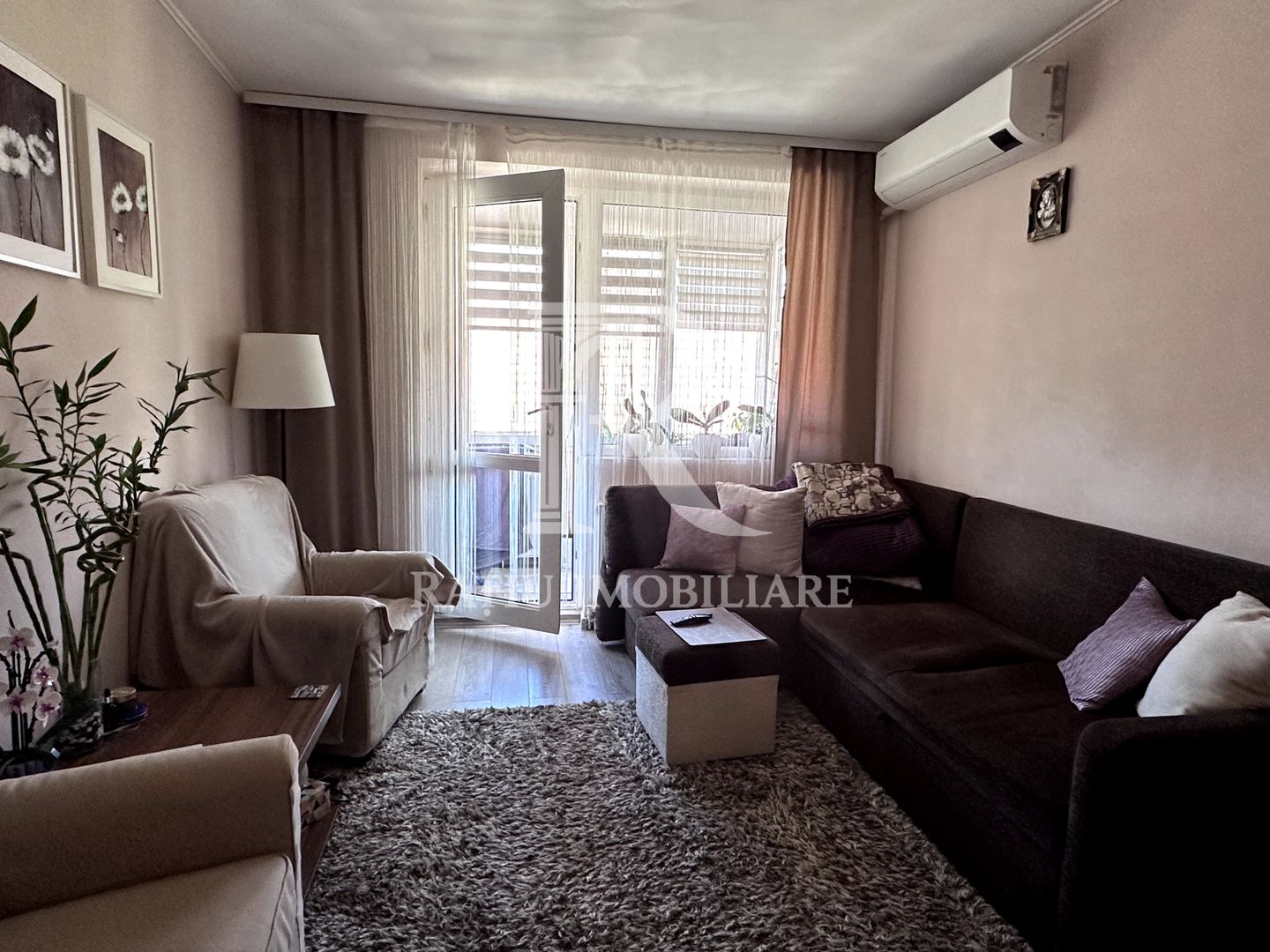 Apartament cu 3 camere | Zona Universității | Oradea - Poză 1