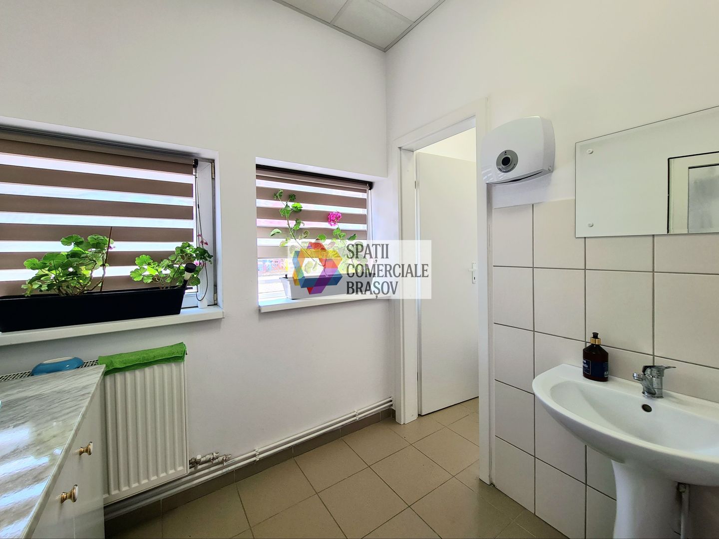 Spatiu birouri de închiriat Brasov - 135 mp # plus-imo.ro - Poză 8