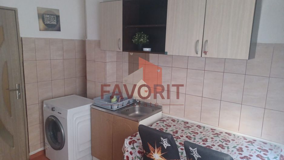 3 camere | etaj 1 | centrala proprie | mobilat si utilat | zona excelenta | - Poză 4