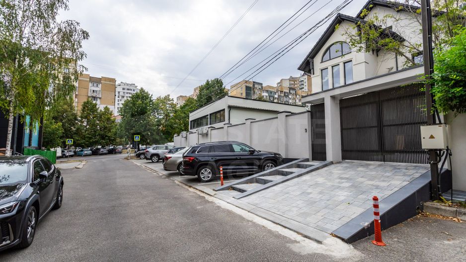 Chirie, casă, 4 camere, strada Ion Dumeniuc, Ciocana - Poză 2