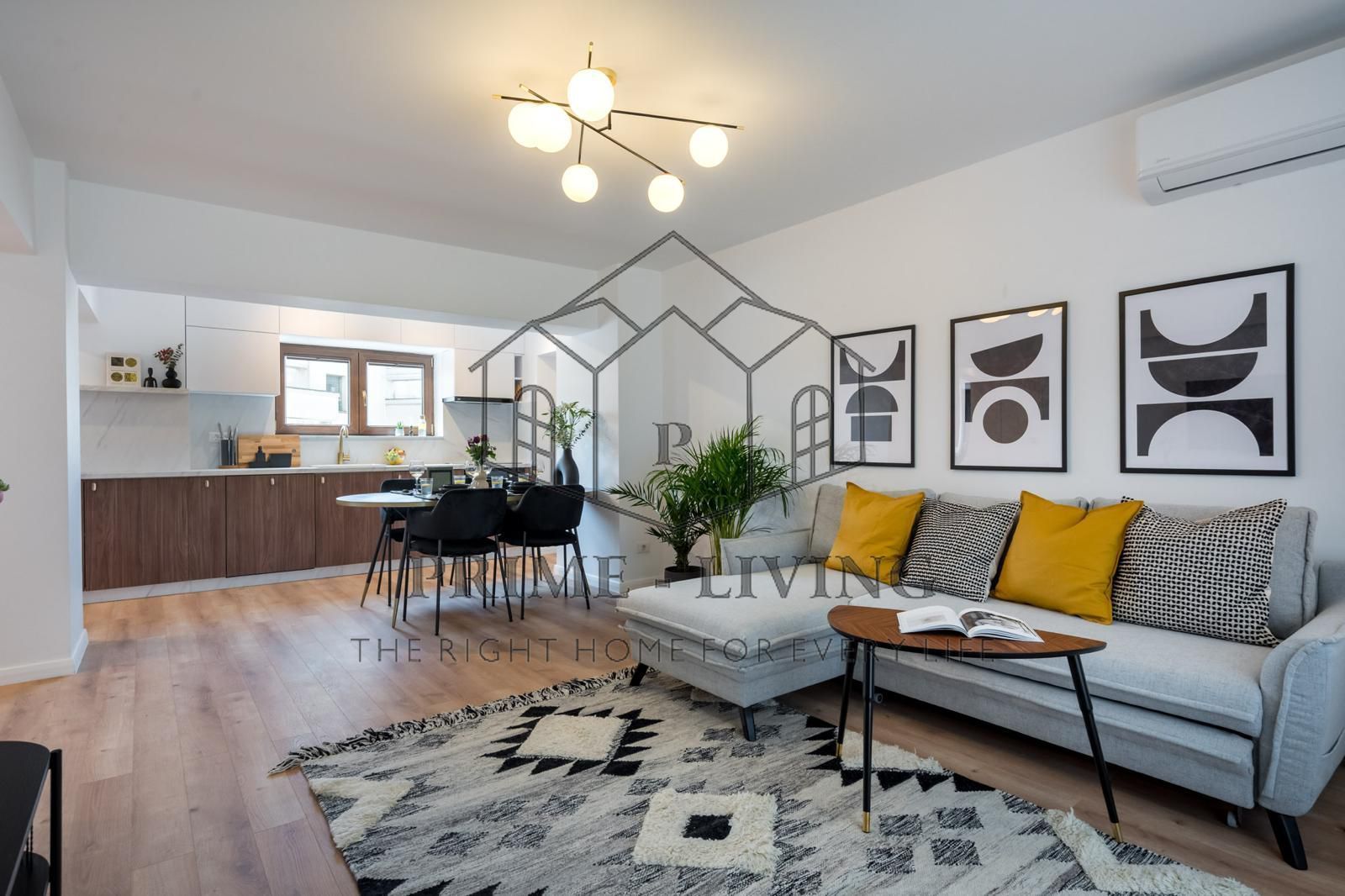 APARTAMENT SUPERB CU 3 CAMERE NOU RENOVAT IN BULEVARDUL UNIRII - Poză 1