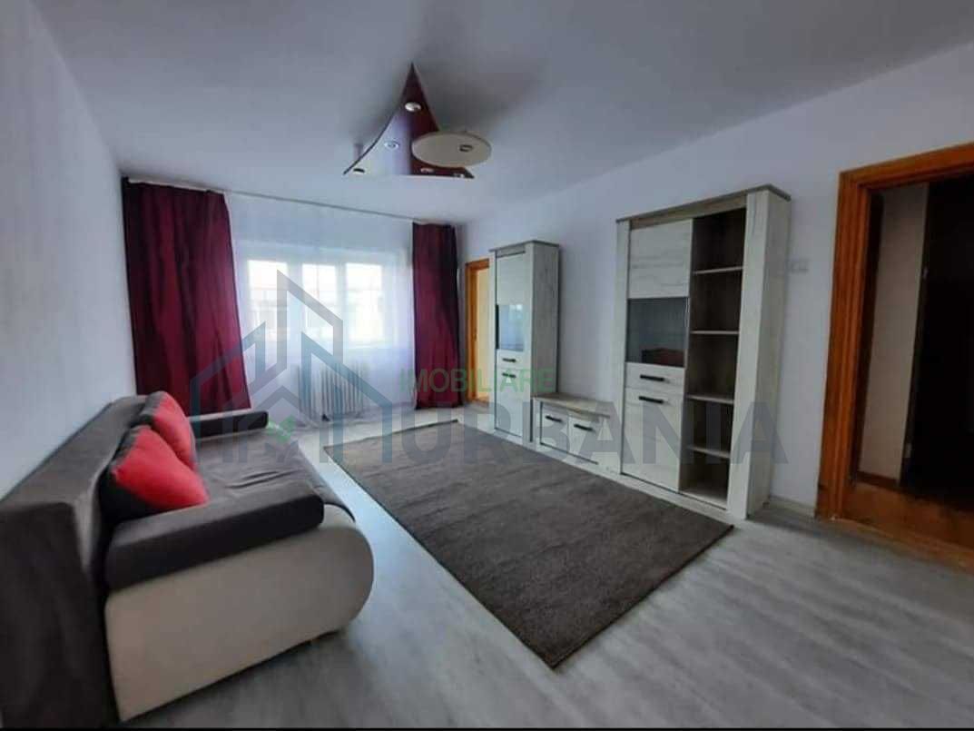 #: 3 Camere Decomandat 70mp – CUG (Zona Școala N. Iorga) - Poză 1