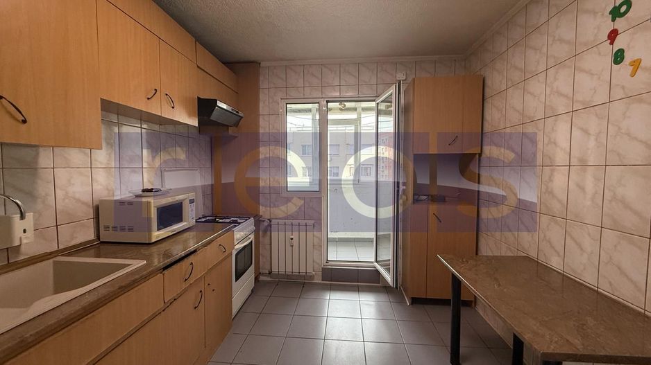 OPORTUNITATE DE VANZARE APARTAMENT 3 CAMERE ZONA TEI 2 BLOC 1982 - Poză 5