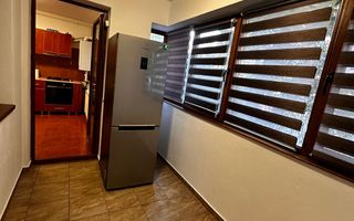 De inchiriat 2 camere Drumul Fermei  la 10 minute de metrou - Poză 10