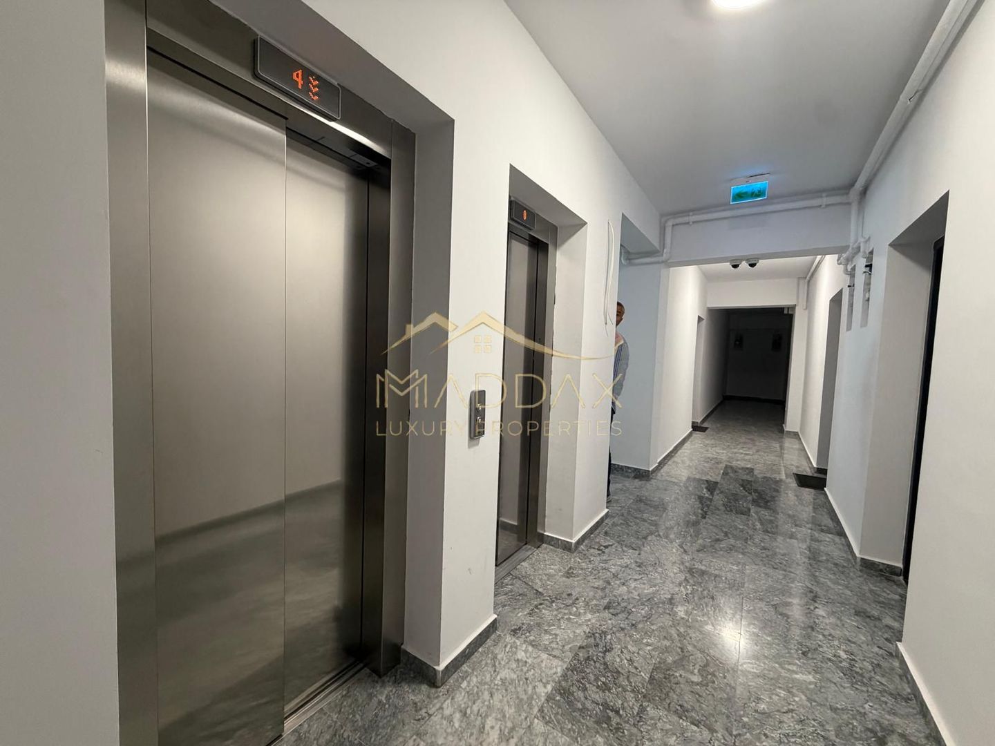 Apartament de vanzare 2 camere + 2 bai I Mamaia Nord I Malul Marii Negre - Poză 15