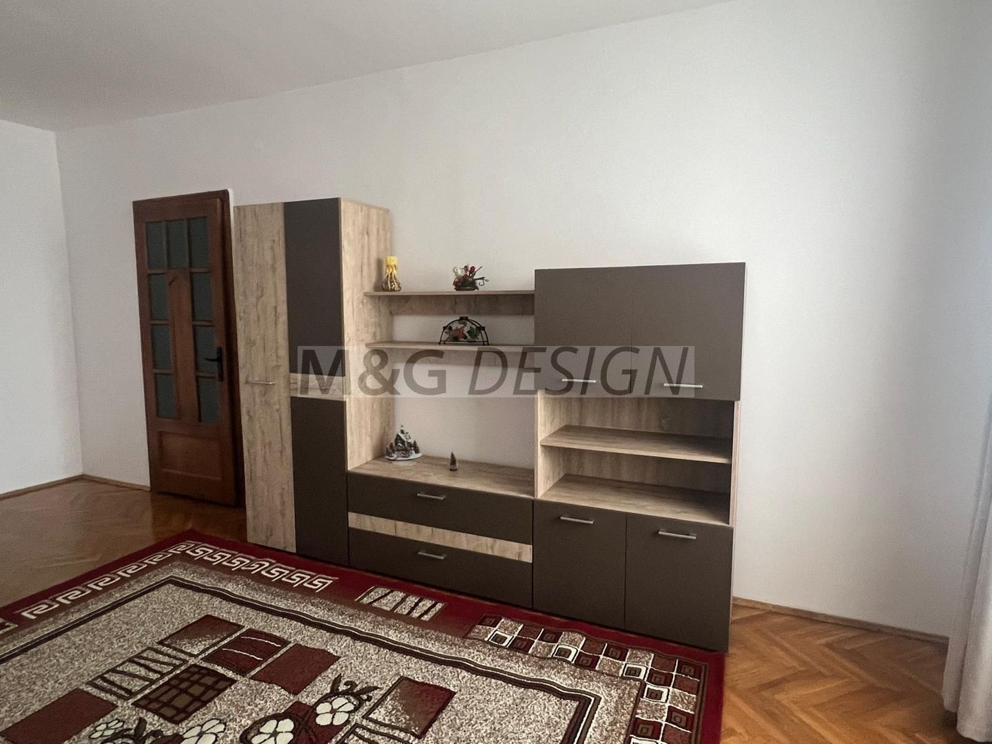 Inchiriez 3 camere decomandate zona Complex - Poză 9