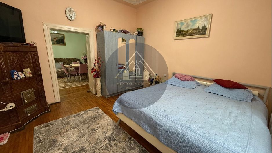 Apartament la casă de 2 camere, Medias - Poză 7