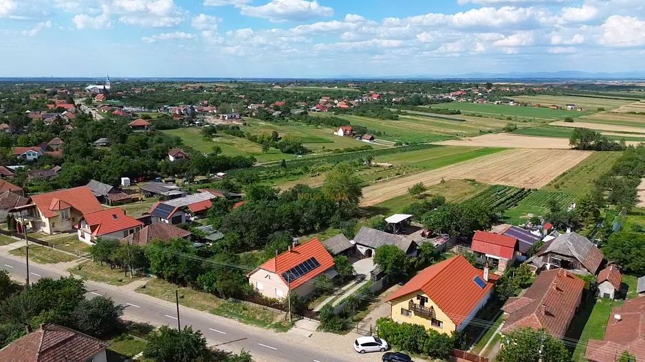 De vanzare Casa cu 4 camere si teren de 4.839mp/Utilata/Mobilata - Poză 10