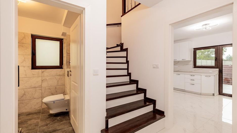 Vila in cartier rezidential, oportunitate personalizare interioare,Halchiu - Poză 11