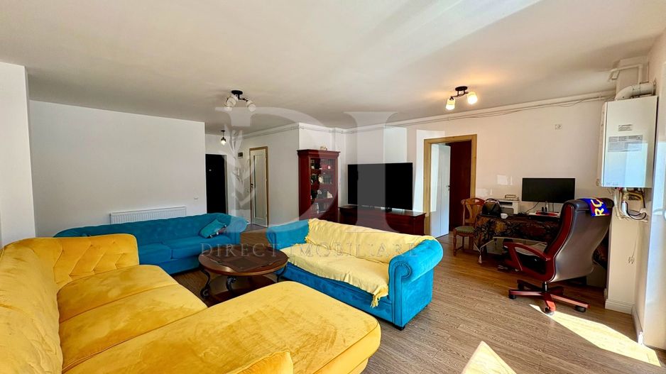 Apartament 3 camere / Zona Eroilor - Poză 2