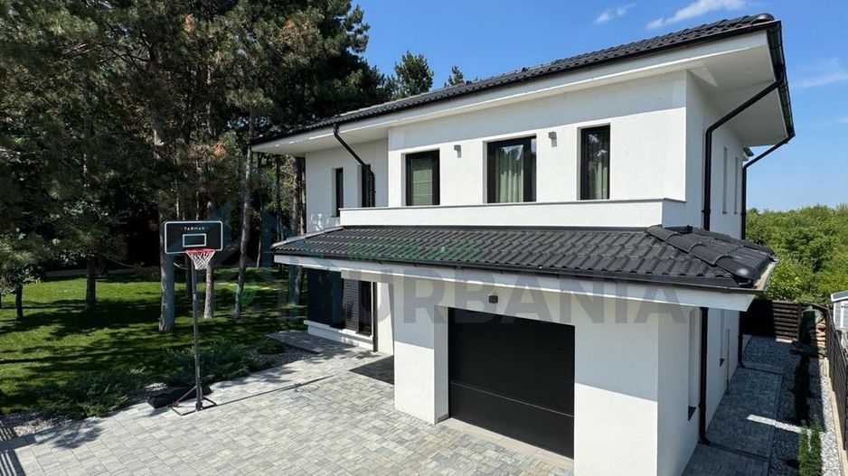 Casă individuală în zona Kaufland Galata – Pădurea cu Pini, Iași | 238 mp construiți, teren 720 mp, complet mobilată - Poză 2