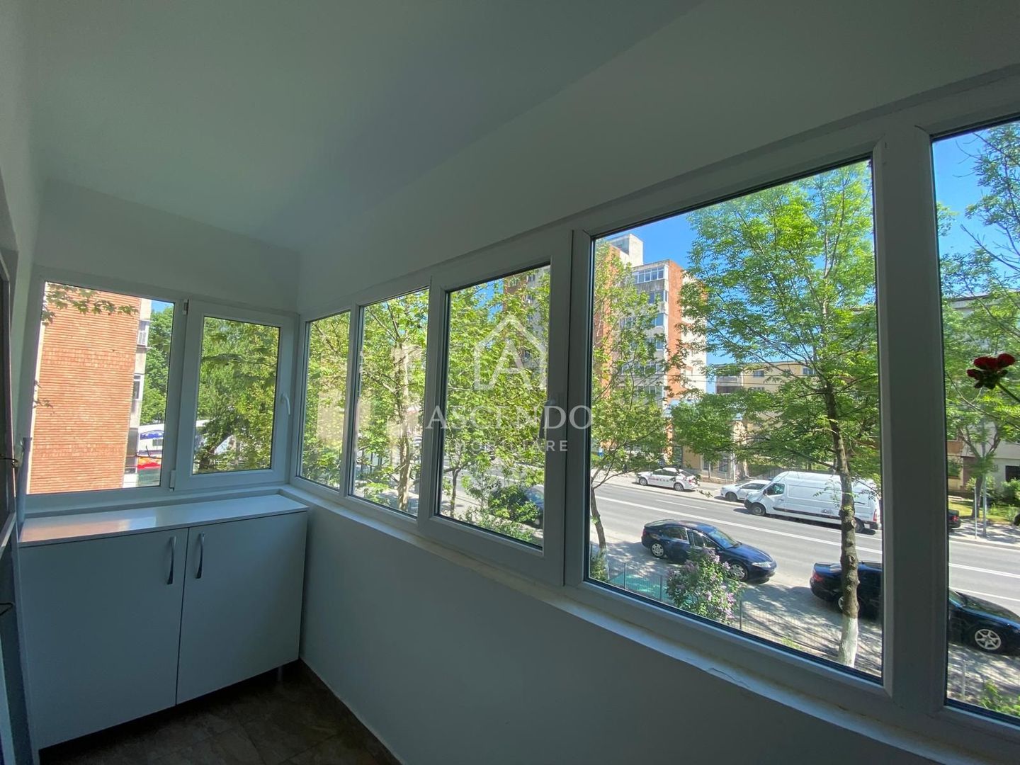 Apartament 4 camere | Etaj 1 | Bulevard principal | Alexandria - Poză 9