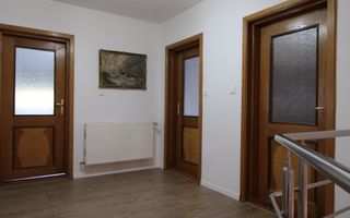 Casa in Blascovici, 5 camere + 3 bai, centrala proprie - Poză 22