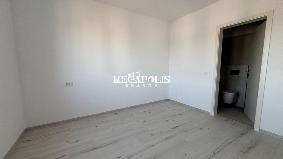 Apartament 3 camere | Parcare | Decomandat | Prima închiriere - Poză 12