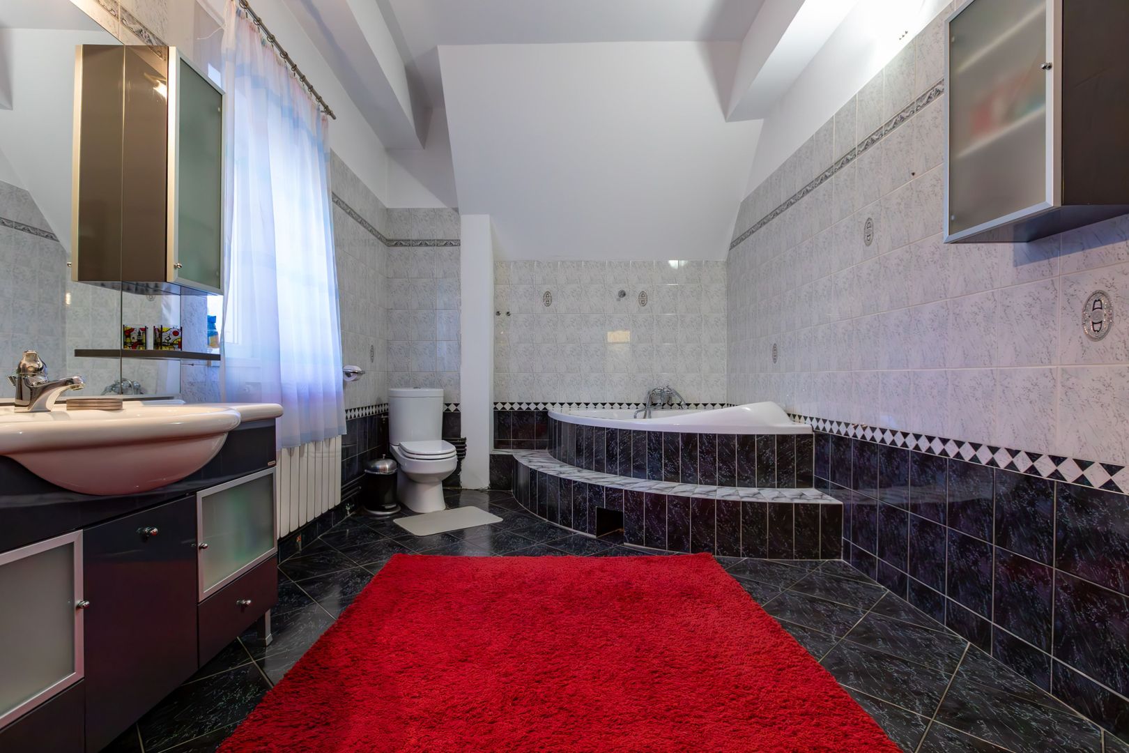 Proprietate exclusivistă ultracentrală -eleganță, spațiu și rafinament - Poză 20