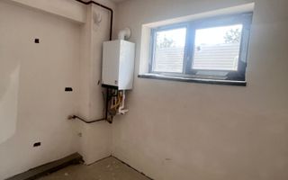apartament bliateral, decomandat, zona centrala - Poză 3