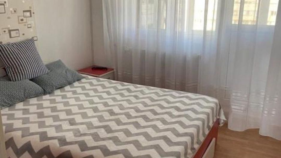 Vanzari Apartament 4 camere de vanzare Veteranilor - Poză 6
