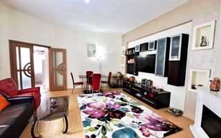 Oportunitate în Lipovei – Casă cu 2 fronturi și multiple posibilități - Poză 2