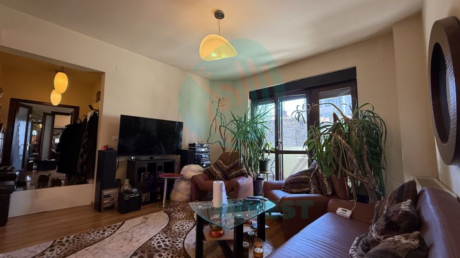 Etaj întreg 160 mp | 2 apartamente unite | Moșilo - Ștefan cel Mare - Poză 1