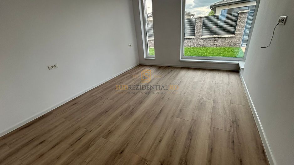 Casa individuala parter, 3 camere, disponibila imediat, teren 370 mp - Poză 15