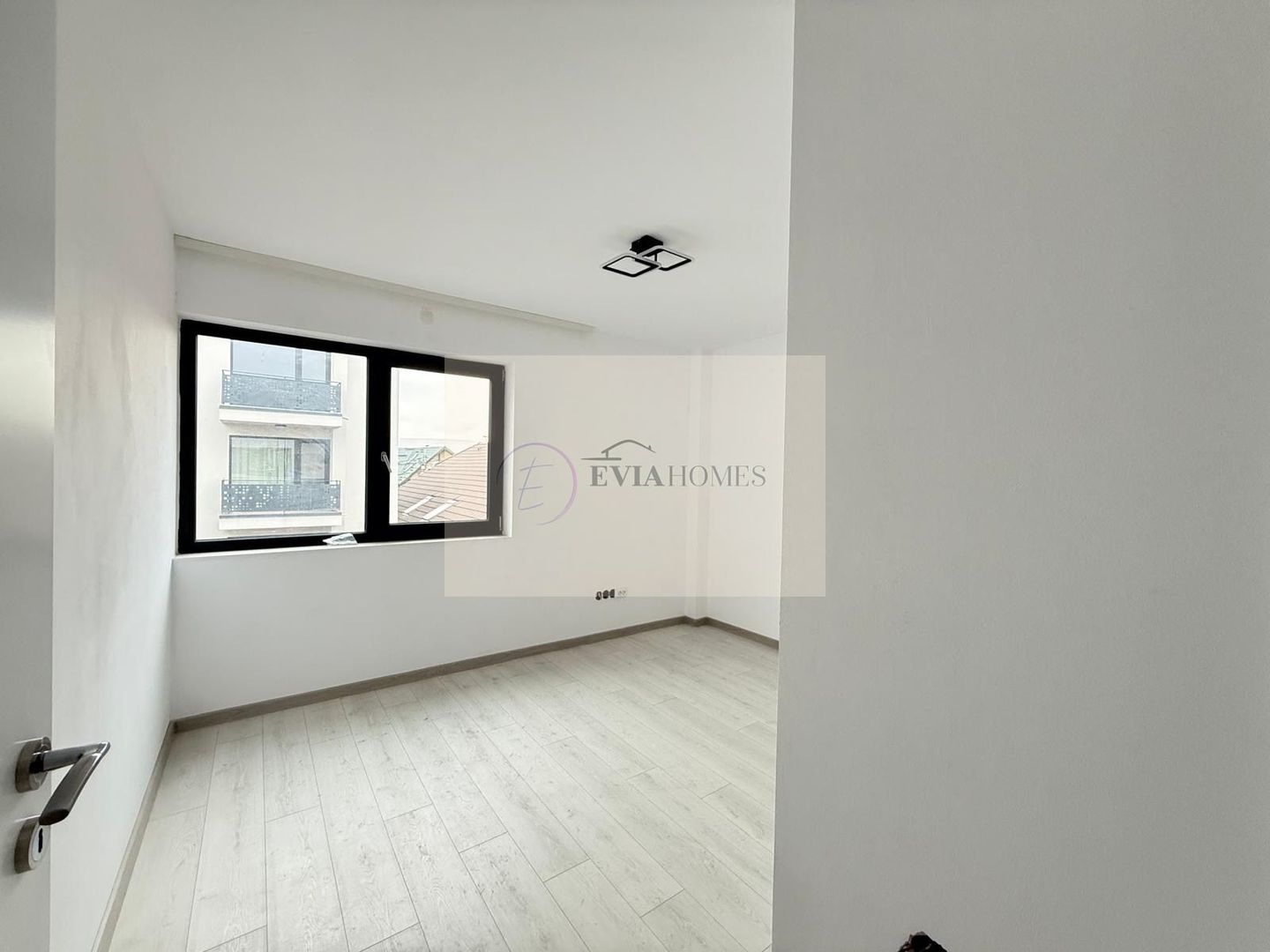 3 camere/2 băi/Parcare inclusă/Constructie premium - Poză 12