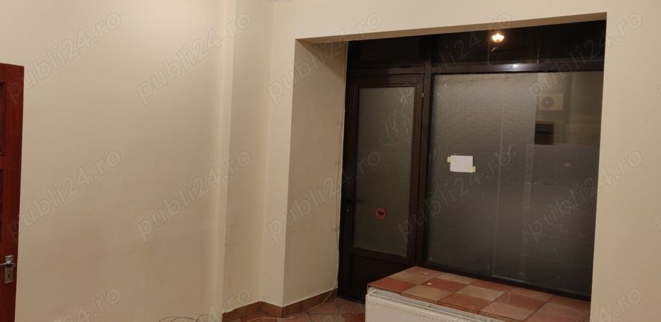 Inchiriez spatiu comercial ultracentral - Poză 4
