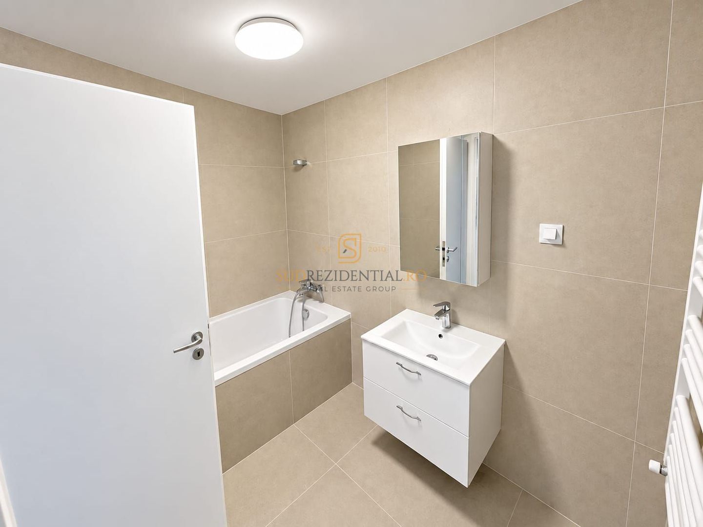 Apartament 2 camere, Vienna Parkside, mobilat+utilat, loc de parcare - Poză 6