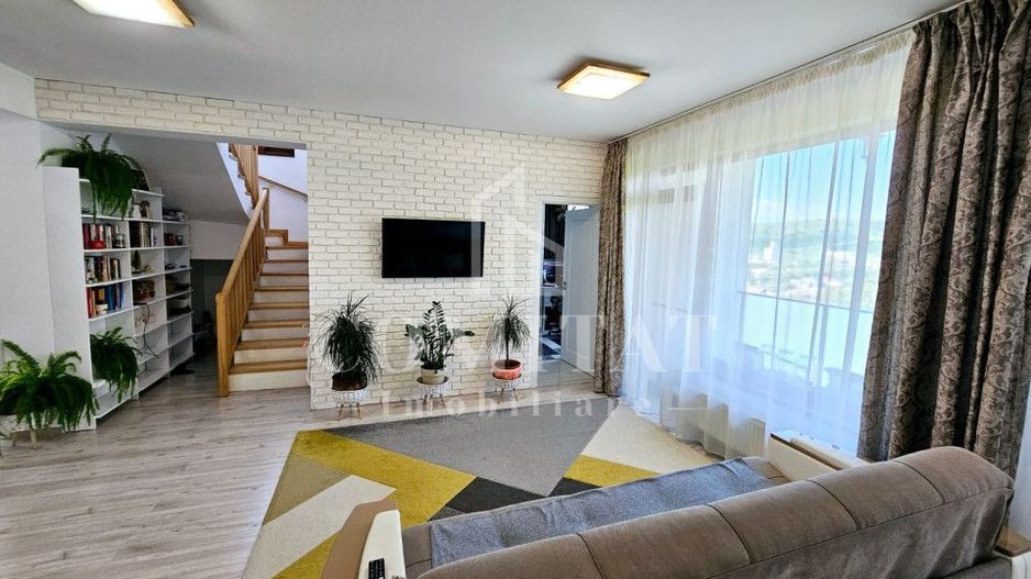 Apartament în duplex | Etaj + mansarda | zona Baciu - Poză 2