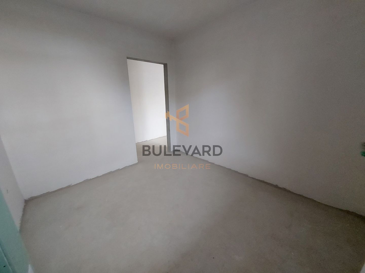 Apartament cu 2 camere decomandate+ gradina de 40 mp! - Poză 6