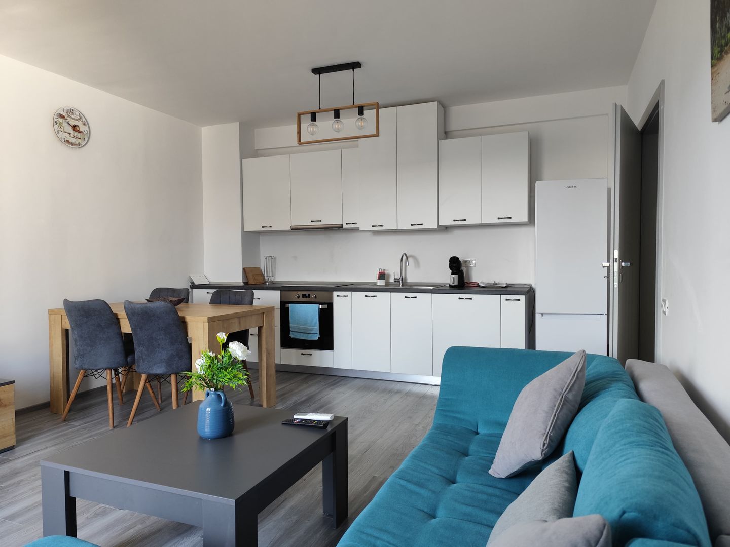 Apartament 2 camere tip aparthotel, bloc nou, Oradea - Baile Felix - Poză 6