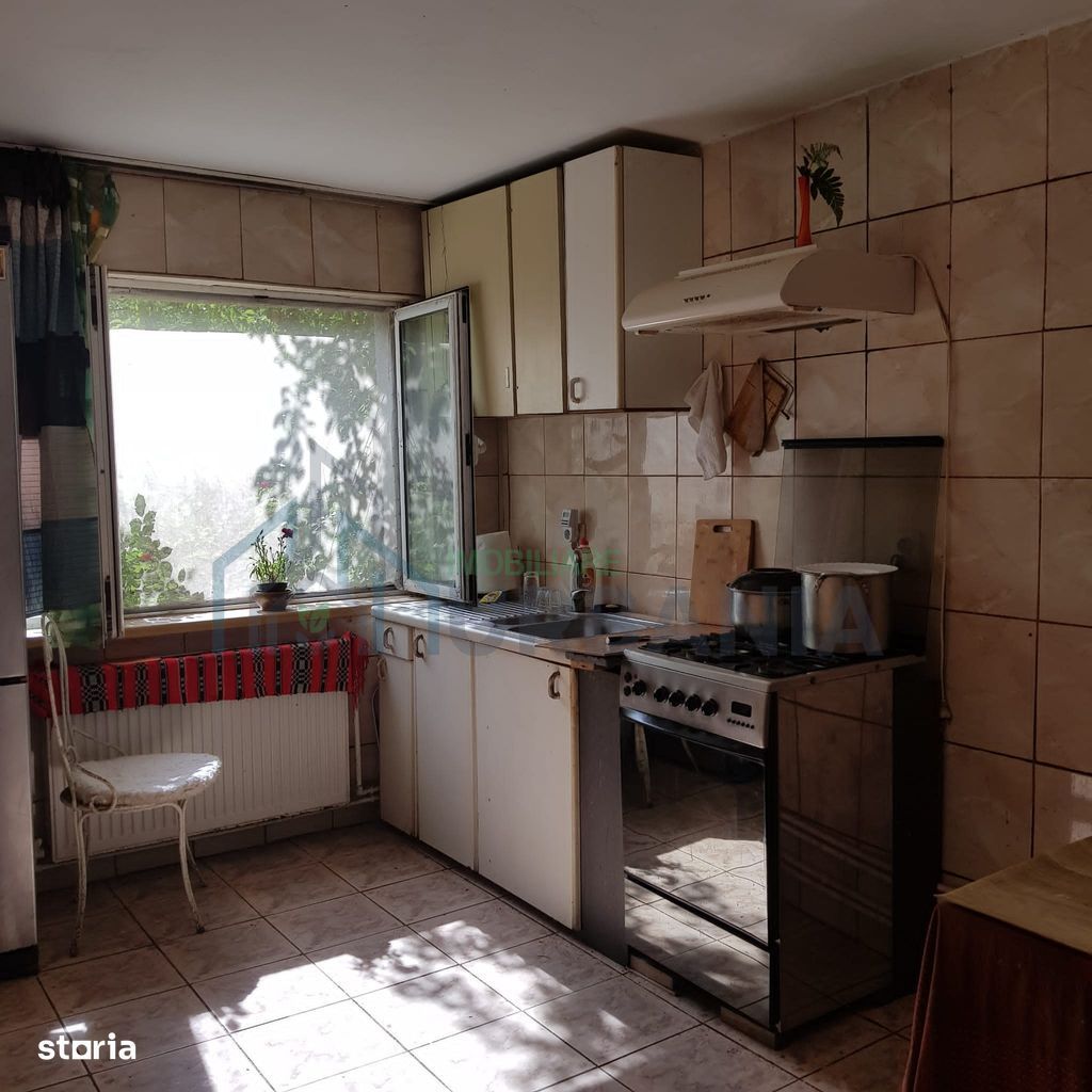 Casă cu 5 camere, mansardă și garaj în cartierul Bucium, Iași - Poză 6