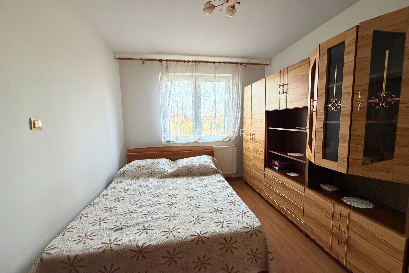 Casa unifamilială cu teren generos - Poză 7
