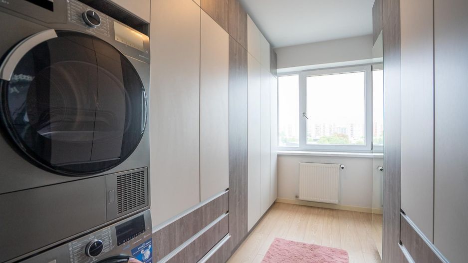 De inchiriat apartament 3 camere prima onestilor cu loc de parcare - Poză 2