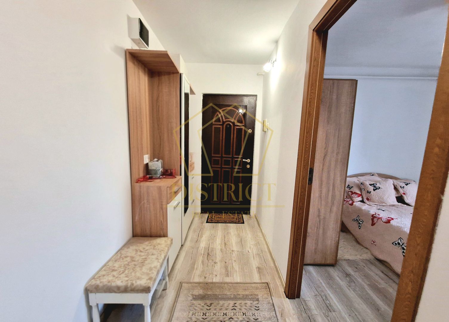 Apartament deosebit cu 3 camere | Calea Sagului - Poză 13