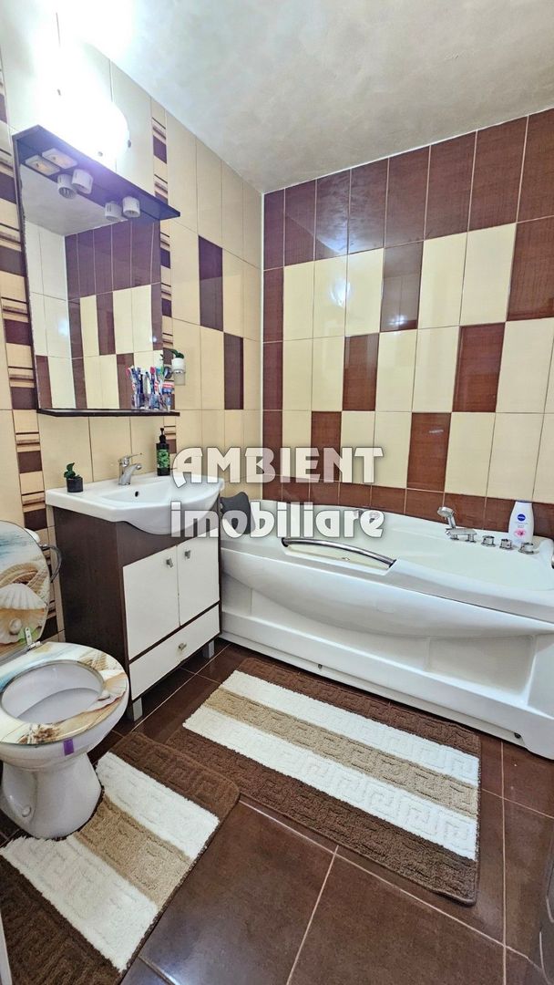 Apartament cu 3 camere, mobilat și utilat, zona LIBERTATII; - Poză 8