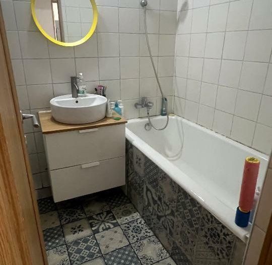 3 camere Titan, langa Parc si Stadionul National - Poză 14