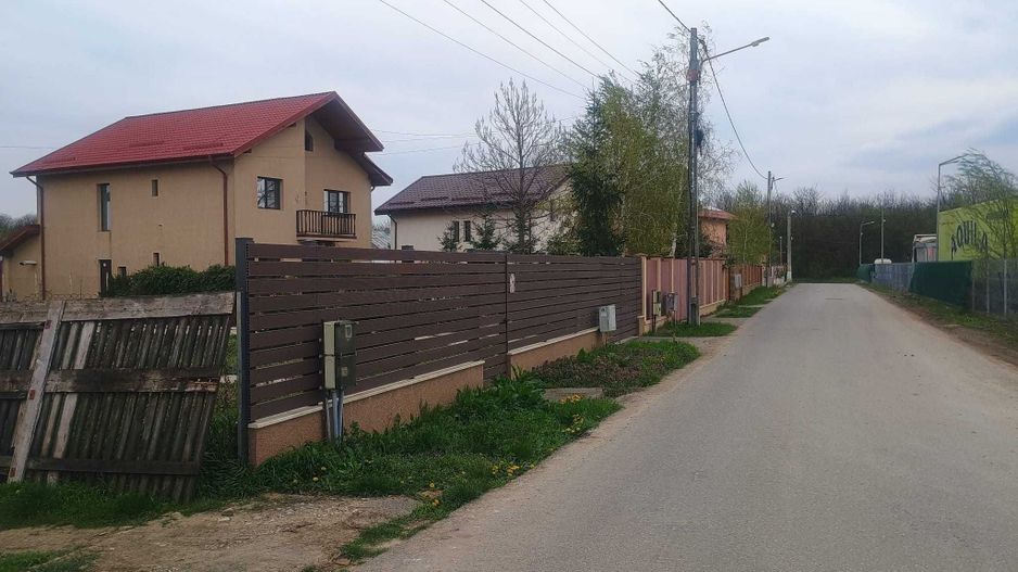 Teren de vanzare in nordul capitalei, langă padure - Poză 1