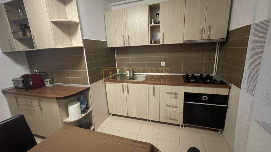 Zona Bucovina, 2 camere, centrala proprie. - Poză 4