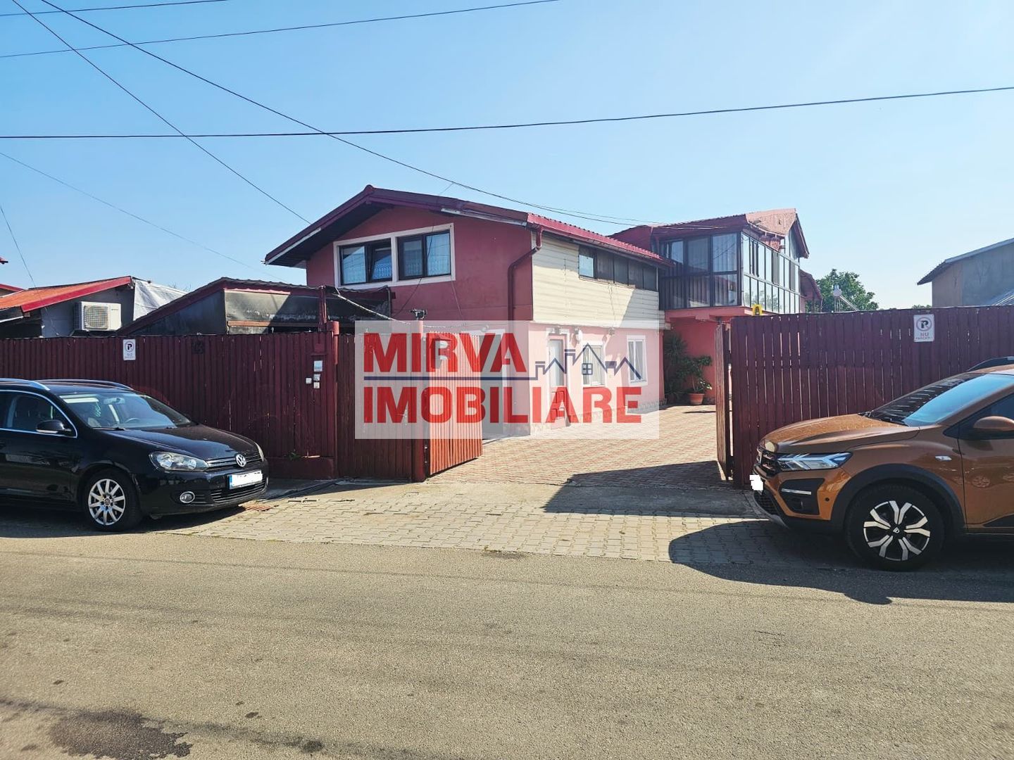 🏡 Casă spațioasă cu 9 camere în Strejnicu – pentru locuință, birouri - Poză 2