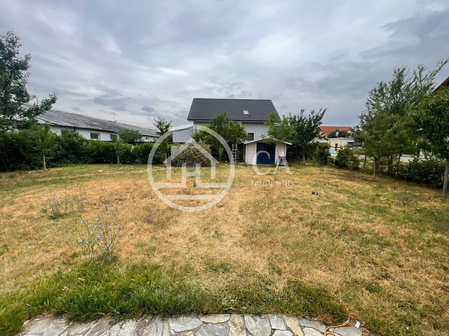 Casa de inchiriat cu 5 camere  in zona Nufaru, Oradea. - Poză 15