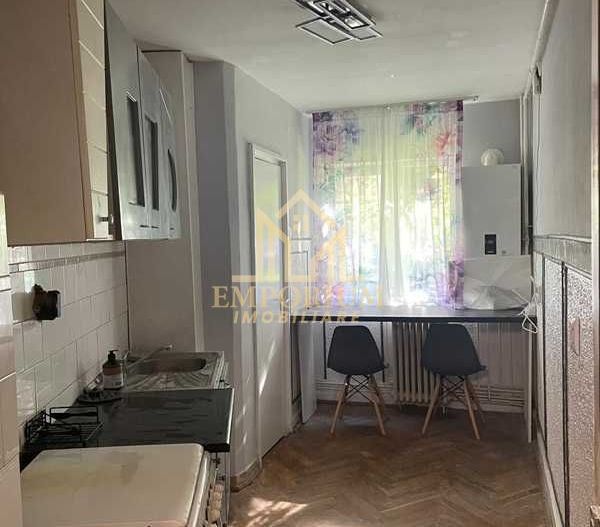 2 camere decomandate, Manastur, zona Mc - Poză 3