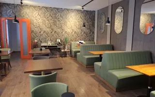 Pensiune 12 camere de închiriat | Central, Sibiu | terasă - Poză 11